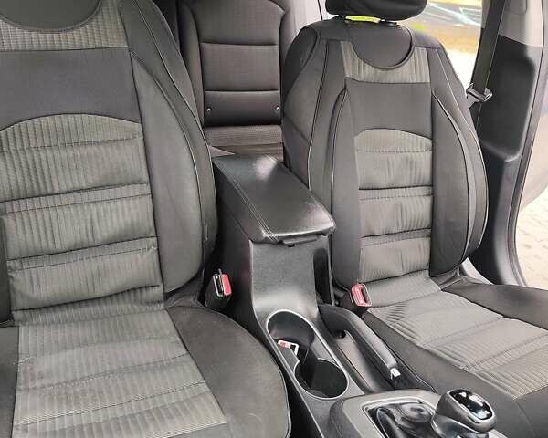 Серый Хендай Элантра, объемом двигателя 2 л и пробегом 179 тыс. км за 13800 $, фото 27 на Automoto.ua