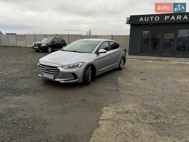 Серый Хендай Элантра, объемом двигателя 2 л и пробегом 135 тыс. км за 9999 $, фото 10 на Automoto.ua