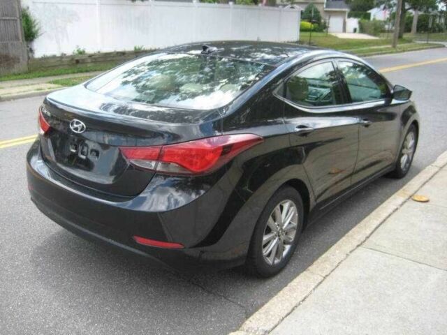 Серый Хендай Элантра, объемом двигателя 1.8 л и пробегом 54 тыс. км за 1900 $, фото 2 на Automoto.ua