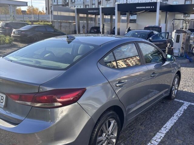 Хендай Элантра 2016 в Киеве на Automoto.ua Серый Хендай Элантра, объемом двигателя 2 л и пробегом 75 тыс. км за 14000 $, фото 5 на Automoto.ua