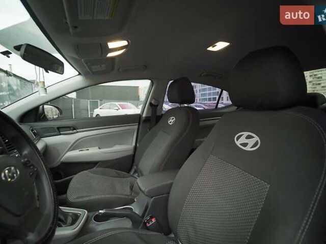 Серый Хендай Элантра, объемом двигателя 2 л и пробегом 147 тыс. км за 10499 $, фото 15 на Automoto.ua
