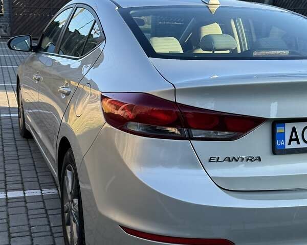 Серый Хендай Элантра, объемом двигателя 2 л и пробегом 115 тыс. км за 11150 $, фото 20 на Automoto.ua