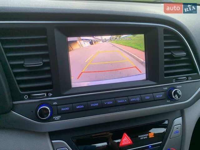 Сірий Хендай Елантра, об'ємом двигуна 2 л та пробігом 169 тис. км за 11700 $, фото 29 на Automoto.ua