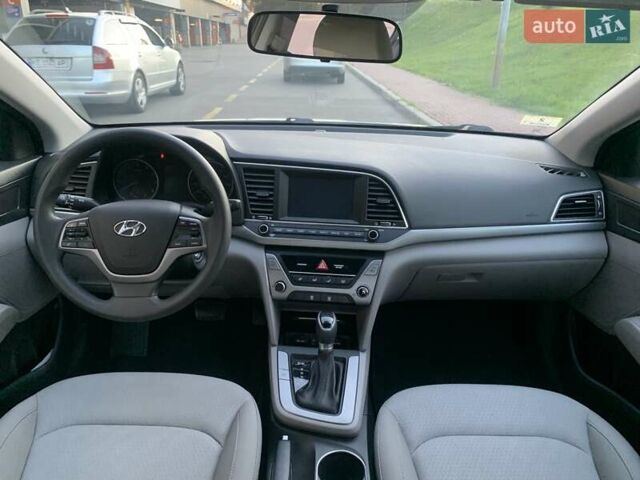 Сірий Хендай Елантра, об'ємом двигуна 2 л та пробігом 169 тис. км за 11700 $, фото 15 на Automoto.ua