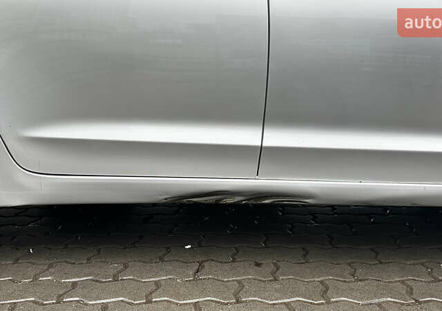 Серый Хендай Элантра, объемом двигателя 2 л и пробегом 190 тыс. км за 10200 $, фото 14 на Automoto.ua