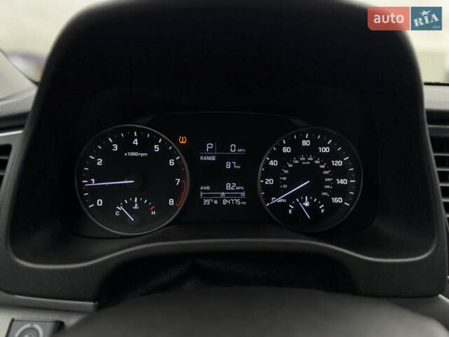 Серый Хендай Элантра, объемом двигателя 2 л и пробегом 135 тыс. км за 9999 $, фото 30 на Automoto.ua