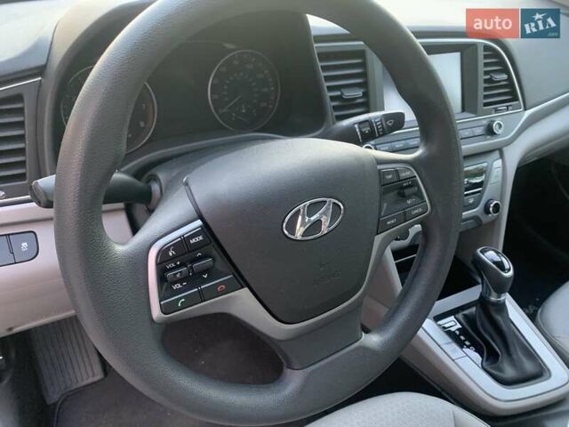 Сірий Хендай Елантра, об'ємом двигуна 2 л та пробігом 169 тис. км за 11700 $, фото 14 на Automoto.ua