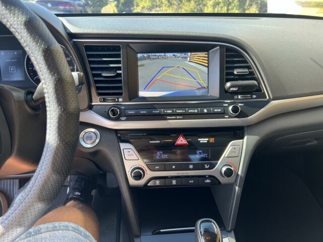 Серый Хендай Элантра, объемом двигателя 2 л и пробегом 151 тыс. км за 303 $, фото 5 на Automoto.ua