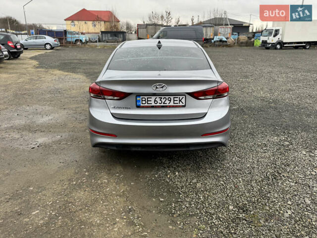 Серый Хендай Элантра, объемом двигателя 2 л и пробегом 135 тыс. км за 9999 $, фото 5 на Automoto.ua