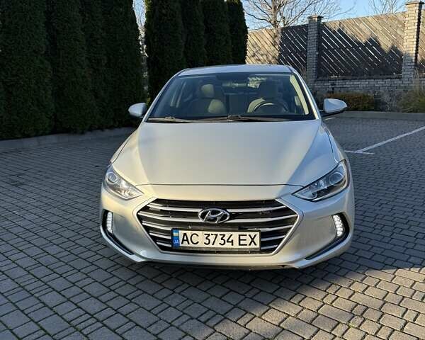 Серый Хендай Элантра, объемом двигателя 2 л и пробегом 115 тыс. км за 11150 $, фото 8 на Automoto.ua