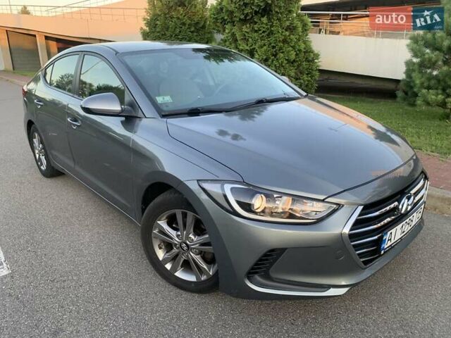 Сірий Хендай Елантра, об'ємом двигуна 2 л та пробігом 169 тис. км за 11700 $, фото 4 на Automoto.ua