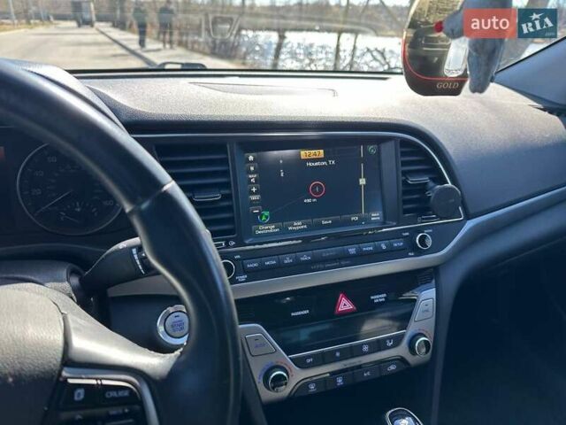 Серый Хендай Элантра, объемом двигателя 2 л и пробегом 122 тыс. км за 9500 $, фото 22 на Automoto.ua