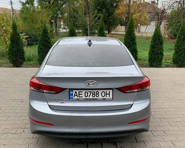 Хендай Элантра 2016 в Кривом Роге на Automoto.ua Серый Хендай Элантра, объемом двигателя 2 л и пробегом 109 тыс. км за 9300 $, фото 15 на Automoto.ua