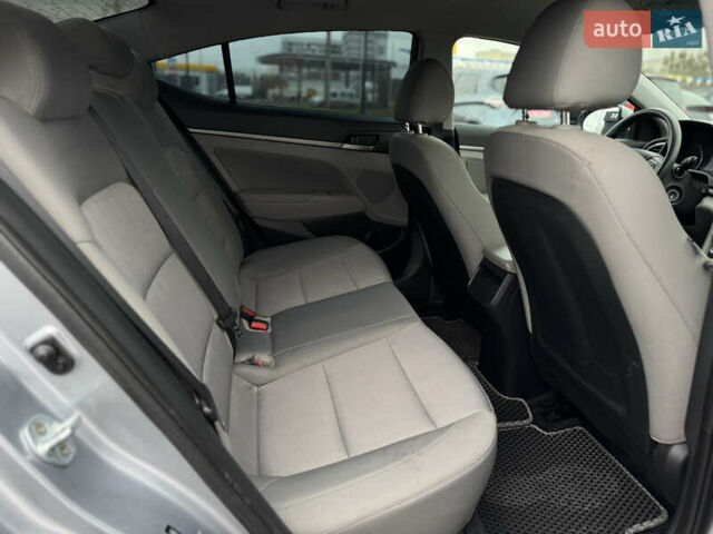 Серый Хендай Элантра, объемом двигателя 2 л и пробегом 135 тыс. км за 9999 $, фото 22 на Automoto.ua