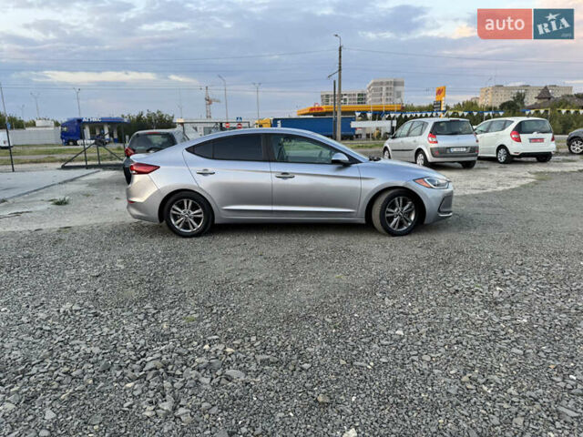 Сірий Хендай Елантра, об'ємом двигуна 2 л та пробігом 135 тис. км за 10899 $, фото 3 на Automoto.ua