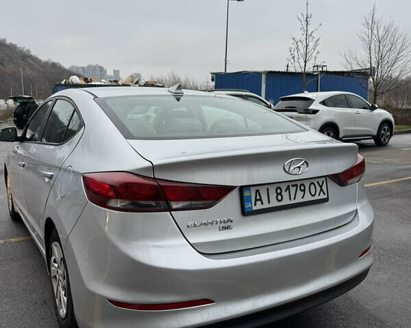 Серый Хендай Элантра, объемом двигателя 2 л и пробегом 100 тыс. км за 9500 $, фото 8 на Automoto.ua