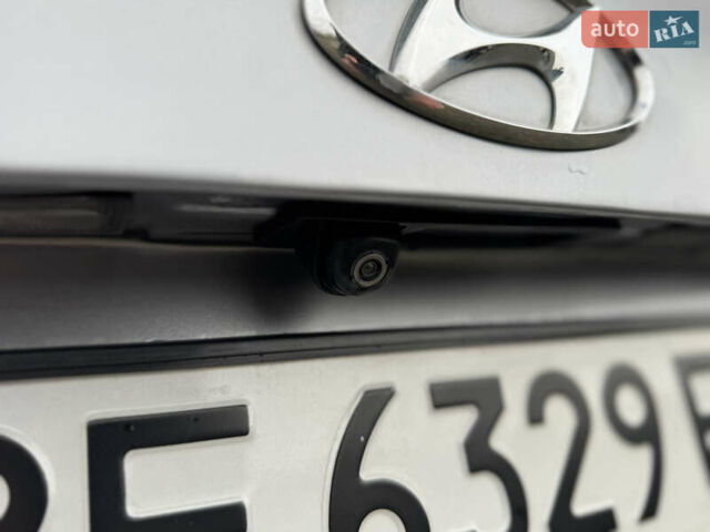 Серый Хендай Элантра, объемом двигателя 2 л и пробегом 135 тыс. км за 9999 $, фото 6 на Automoto.ua