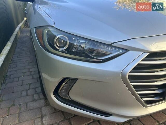 Серый Хендай Элантра, объемом двигателя 2 л и пробегом 198 тыс. км за 12500 $, фото 14 на Automoto.ua
