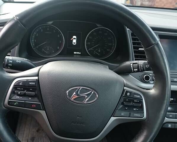 Серый Хендай Элантра, объемом двигателя 2 л и пробегом 90 тыс. км за 14000 $, фото 13 на Automoto.ua