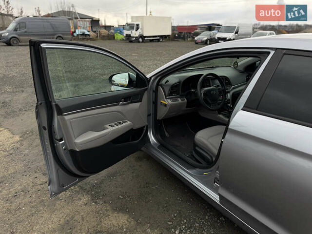 Серый Хендай Элантра, объемом двигателя 2 л и пробегом 135 тыс. км за 9999 $, фото 14 на Automoto.ua