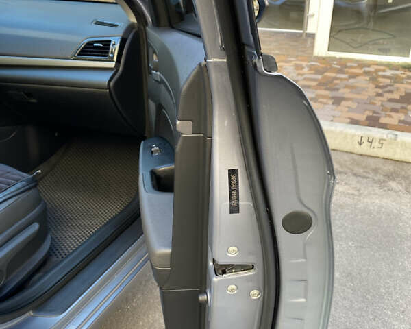 Хендай Элантра 2016 в Киеве на Automoto.ua Серый Хендай Элантра, объемом двигателя 2 л и пробегом 122 тыс. км за 14000 $, фото 41 на Automoto.ua