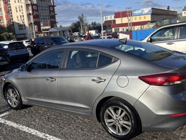 Хендай Элантра 2016 в Киеве на Automoto.ua Серый Хендай Элантра, объемом двигателя 2 л и пробегом 75 тыс. км за 14000 $, фото 8 на Automoto.ua