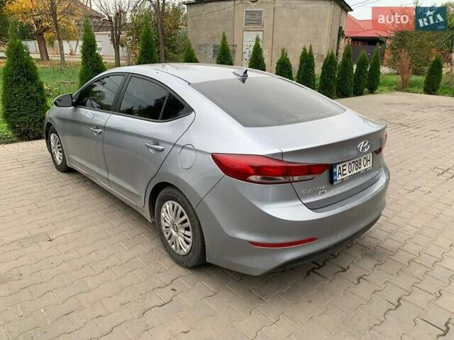 Хендай Элантра 2016 в Кривом Роге на Automoto.ua Серый Хендай Элантра, объемом двигателя 2 л и пробегом 109 тыс. км за 9300 $, фото 1 на Automoto.ua