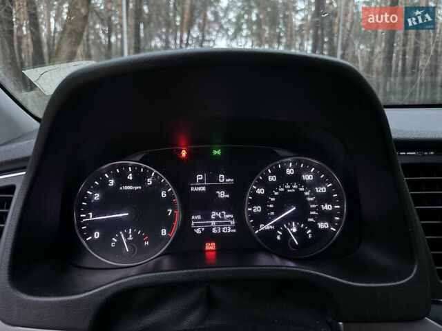 Серый Хендай Элантра, объемом двигателя 2 л и пробегом 161 тыс. км за 7300 $, фото 9 на Automoto.ua