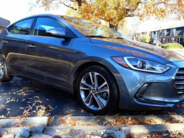 Серый Хендай Элантра, объемом двигателя 2 л и пробегом 54 тыс. км за 6300 $, фото 1 на Automoto.ua