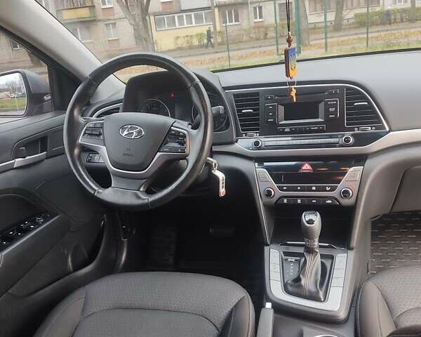 Сірий Хендай Елантра, об'ємом двигуна 2 л та пробігом 74 тис. км за 14700 $, фото 14 на Automoto.ua