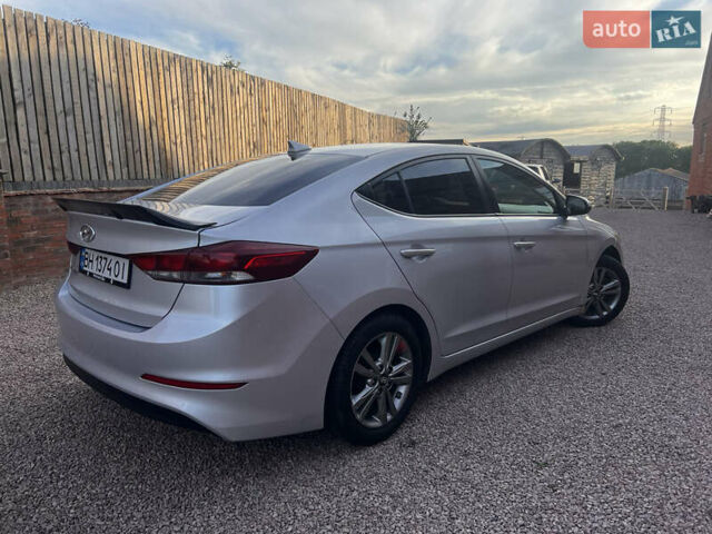 Сірий Хендай Елантра, об'ємом двигуна 2 л та пробігом 101 тис. км за 11900 $, фото 14 на Automoto.ua
