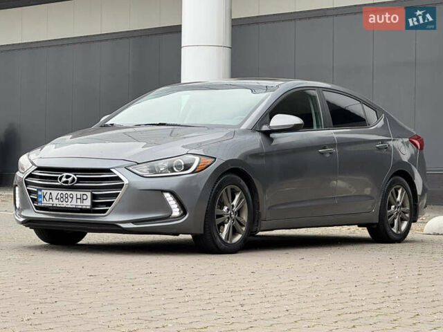 Сірий Хендай Елантра, об'ємом двигуна 2 л та пробігом 148 тис. км за 9900 $, фото 3 на Automoto.ua