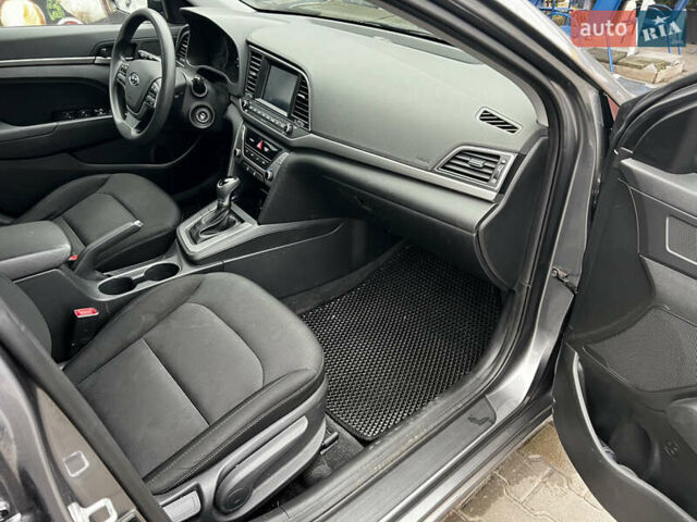 Сірий Хендай Елантра, об'ємом двигуна 2 л та пробігом 79 тис. км за 9900 $, фото 13 на Automoto.ua