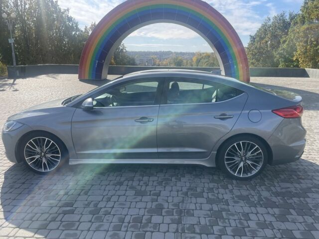 Хендай Элантра 2017 в Запорожье на Automoto.ua Серый Хендай Элантра, объемом двигателя 1.6 л и пробегом 101 тыс. км за 9500 $, фото 8 на Automoto.ua