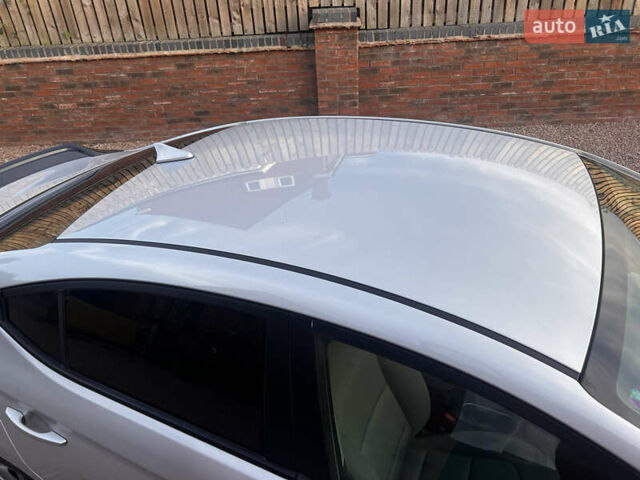 Сірий Хендай Елантра, об'ємом двигуна 2 л та пробігом 101 тис. км за 11900 $, фото 16 на Automoto.ua