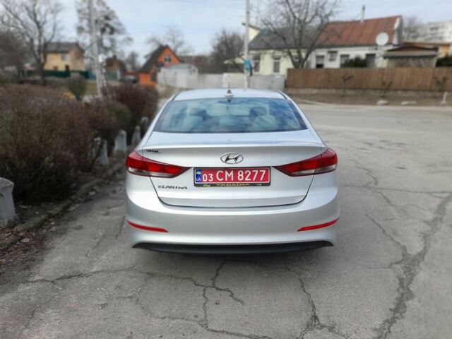 Серый Хендай Элантра, объемом двигателя 2 л и пробегом 69 тыс. км за 11500 $, фото 2 на Automoto.ua