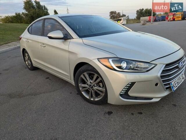 Серый Хендай Элантра, объемом двигателя 2 л и пробегом 145 тыс. км за 9990 $, фото 2 на Automoto.ua
