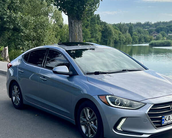 Серый Хендай Элантра, объемом двигателя 2 л и пробегом 169 тыс. км за 13300 $, фото 6 на Automoto.ua