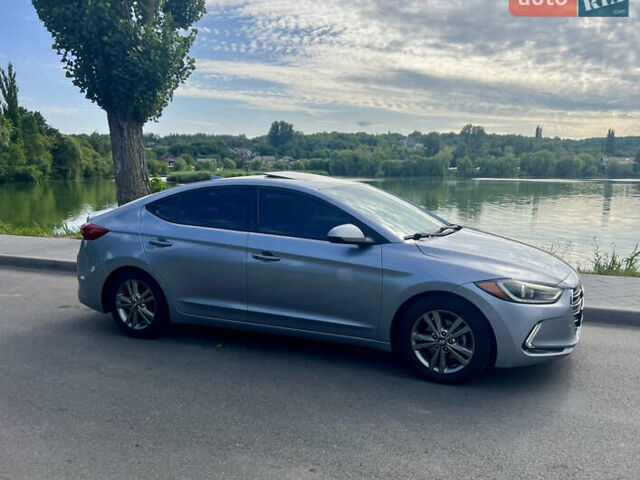 Серый Хендай Элантра, объемом двигателя 2 л и пробегом 169 тыс. км за 13300 $, фото 7 на Automoto.ua