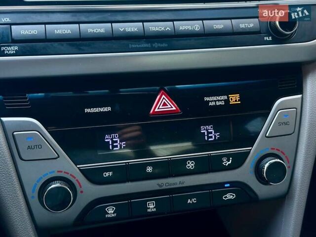 Серый Хендай Элантра, объемом двигателя 2 л и пробегом 150 тыс. км за 9999 $, фото 29 на Automoto.ua