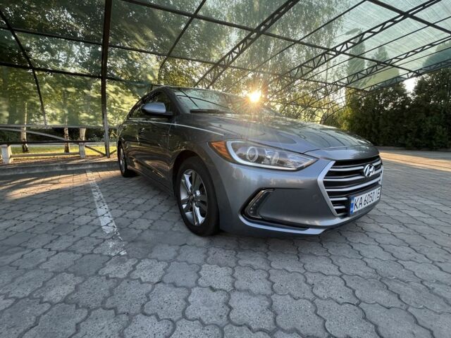 Сірий Хендай Елантра, об'ємом двигуна 2 л та пробігом 160 тис. км за 11200 $, фото 7 на Automoto.ua