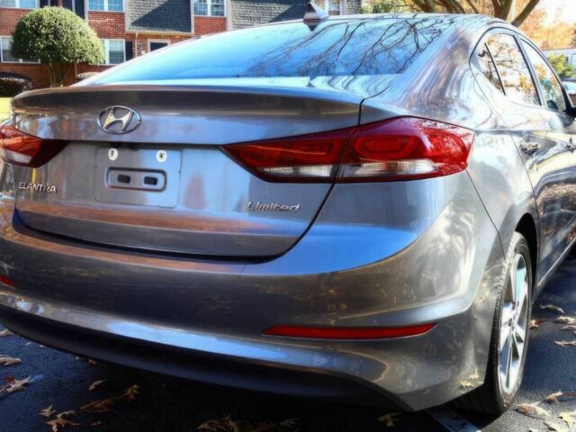 Серый Хендай Элантра, объемом двигателя 2 л и пробегом 54 тыс. км за 6300 $, фото 4 на Automoto.ua