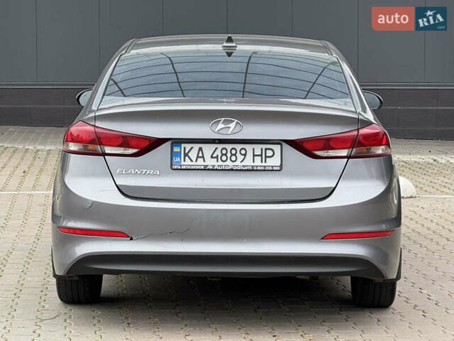 Сірий Хендай Елантра, об'ємом двигуна 2 л та пробігом 148 тис. км за 9900 $, фото 7 на Automoto.ua