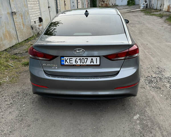 Серый Хендай Элантра, объемом двигателя 2 л и пробегом 87 тыс. км за 12800 $, фото 3 на Automoto.ua