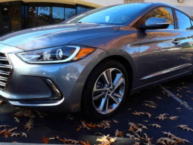 Серый Хендай Элантра, объемом двигателя 2 л и пробегом 54 тыс. км за 6300 $, фото 2 на Automoto.ua