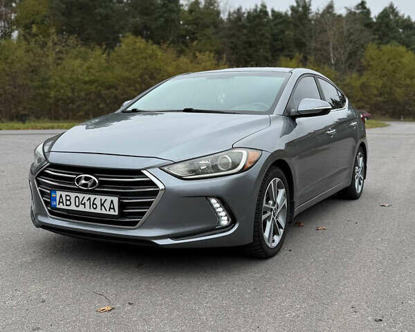 Серый Хендай Элантра, объемом двигателя 2 л и пробегом 132 тыс. км за 13500 $, фото 1 на Automoto.ua