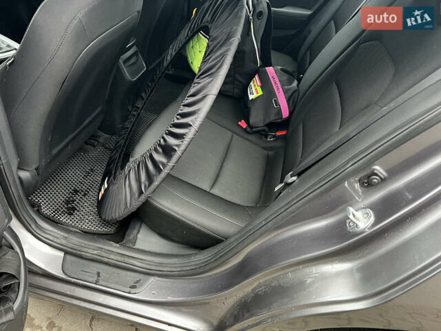 Сірий Хендай Елантра, об'ємом двигуна 2 л та пробігом 79 тис. км за 9900 $, фото 9 на Automoto.ua