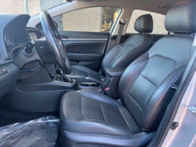 Сірий Хендай Елантра, об'ємом двигуна 2 л та пробігом 68 тис. км за 4600 $, фото 7 на Automoto.ua