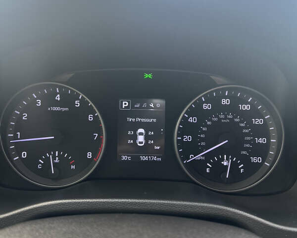 Серый Хендай Элантра, объемом двигателя 2 л и пробегом 169 тыс. км за 13300 $, фото 45 на Automoto.ua