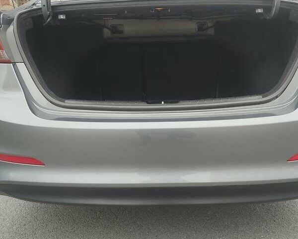 Сірий Хендай Елантра, об'ємом двигуна 2 л та пробігом 74 тис. км за 14700 $, фото 21 на Automoto.ua